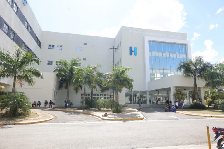Pacientes destacan el trato humano y la rapidez en la atención del hospital